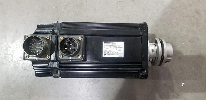 Used YASKAWA SGMS-20A6V-FJ11 AC Servo Motor