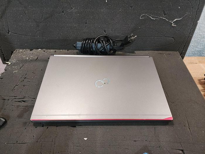 Used Fujitsu Lifebook E756 Laptop i5-6300U 256GB SSD 8GB DDR4 Unit #2