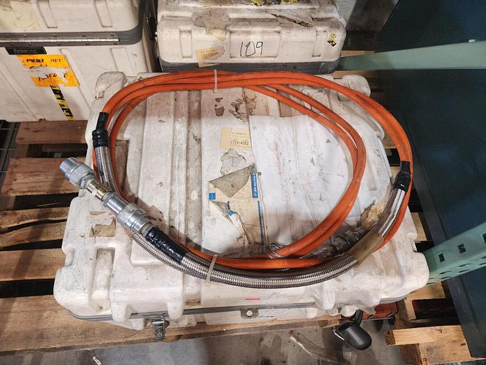Used BURNDY/Thomas & Betts Hydraulic Crimper Hose Unit #4