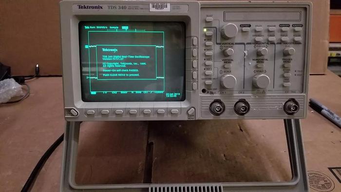 Used Tektronix TDS340 Digital Real Time Oscilloscope Passes Selt Test!!