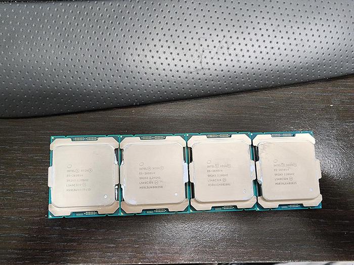 Used INTEL E5-2650V4 XEON SR2N3 2.20GHz Lot of 4