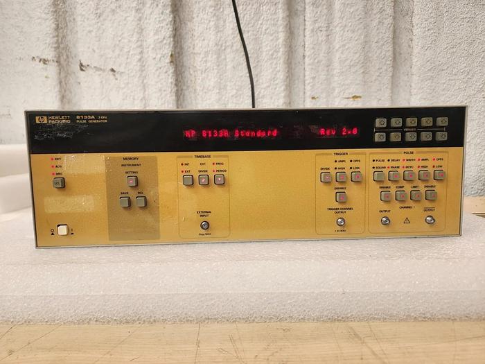 Used HP/Agilent 8133A 3GHz Pulse Generator Unit #2