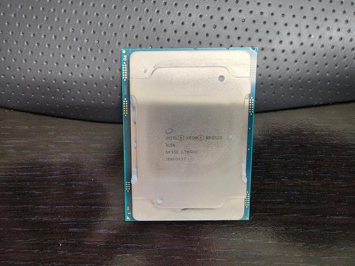 Used INTEL XEON 3106 SR3GL Bronze 1.7GHz CPU