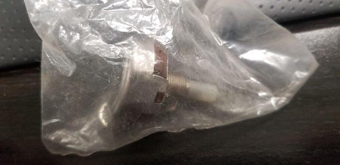 Tektronix 376-2641-00 Potentiometer 1.0-MEG NEW!!!