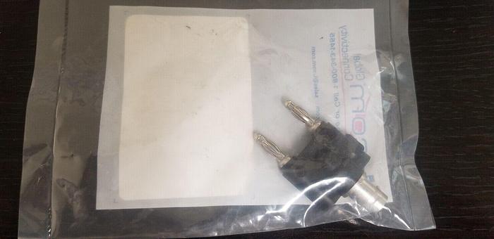 L-COM BC2710 BNC Female to Dual Banana Plug Test Adapter NEW!