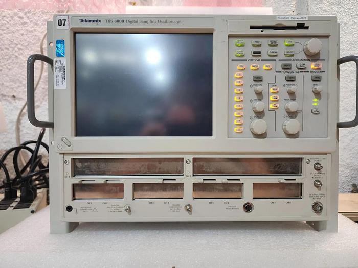 Used Tektronix TDS8000 Digital Sampling Oscilloscope READ!