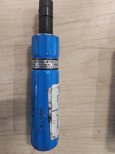 Used Standard Pneumatic 4750 0.2-12 lbf-in Torque Driver Unit #5
