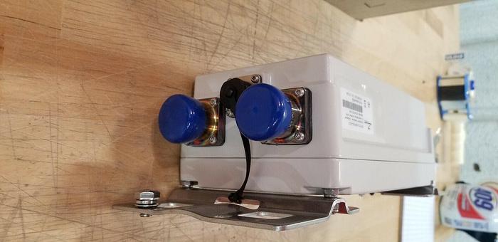 Powerwave CM1007-DBPXBC-003 Crossband Combiner/Diplexer 698-894/1710-2170MHz NEW