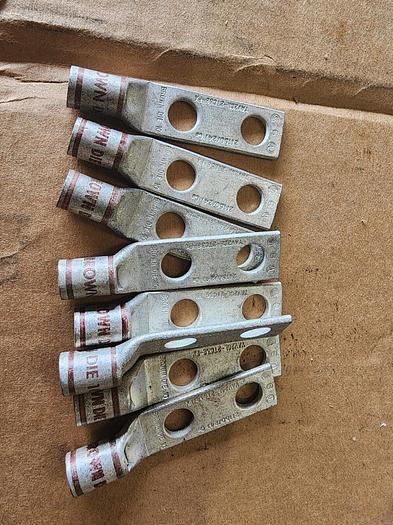 Used Burndy YAV2CL-2TC38 2/0 Brown Lug Lot of 8 NEW!