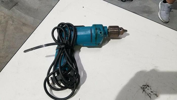 Used MAKITA 6302 1/2" Variable Speed Drill Unit #15