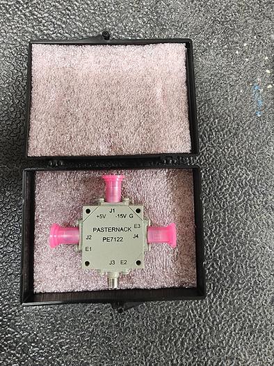 Pasternack PE7122 SP3T 4-8GHz Pin Diode Switch NEW!