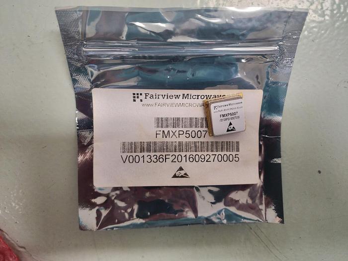 Fairview Microwave FMXP5007 SMT Phase Locked Crystal Oscillator NEW!