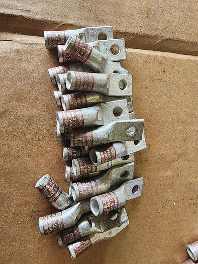 Used Burndy YA-LN60 2/0 Brown Lug Lot of 30 NEW!