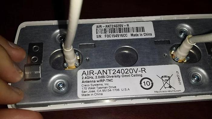 Used Cisco AIR-ANT24020V-R