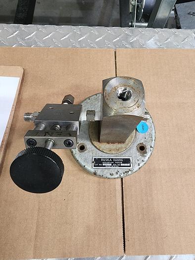 Used RUSKA 2444 Gauge/Connector Block