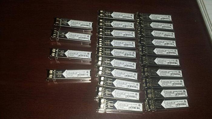 Used Finisar FTLF8524P2BNL-MD Lot of 24