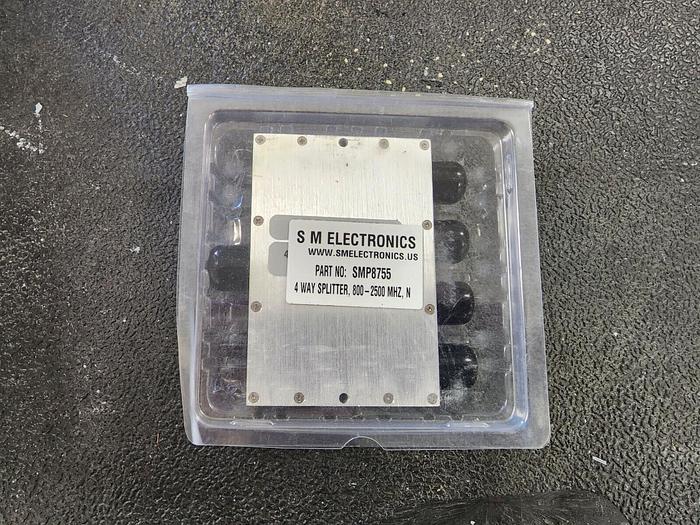 SM Electronics SMP8755 4-Way Power Splitter 800MHz-2.5GHz N NEW!
