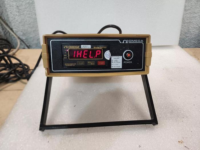 Used OMEGA DP702 Thermometer