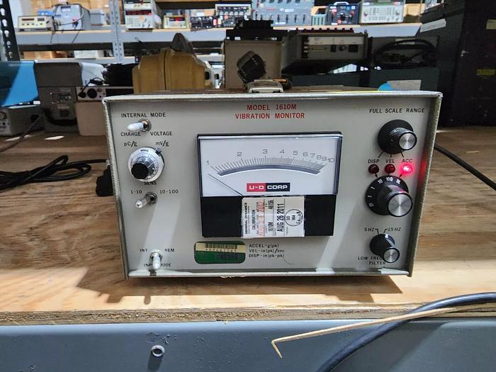 Used Unholtz-Dickie 1610M Vibration Monitor Unit #2