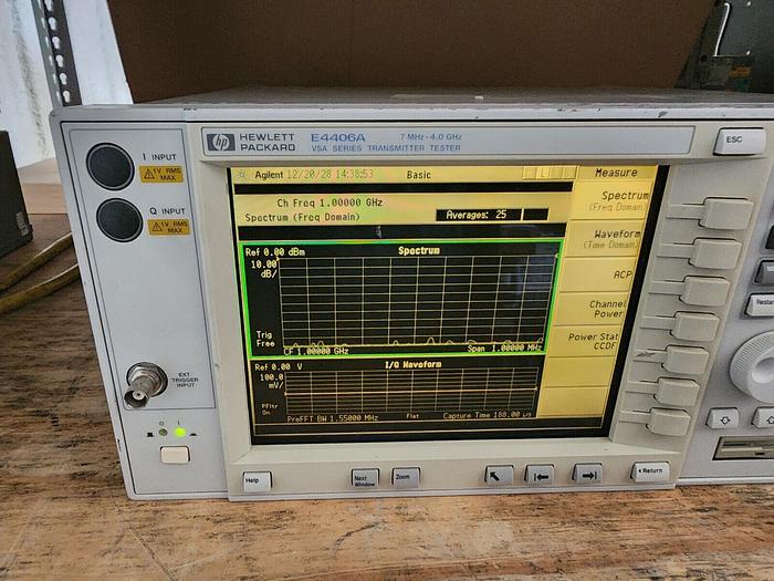 Used HP/Agilent E4406A VSA Series Transmitter Tester 7MHz-4GHz Unit D