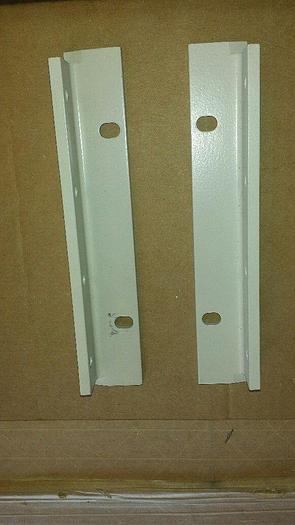 Used 1 Set HP/Agilent 7" rack mount ears for use without handles light grey