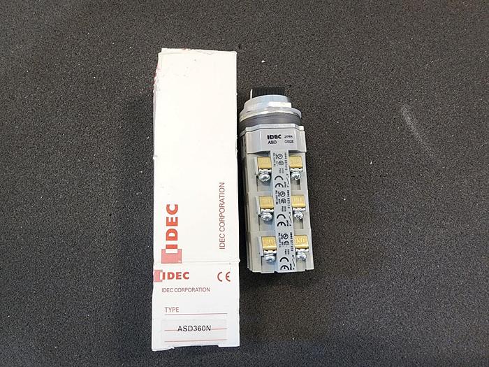 IDEC ASD360N Switch NEW!