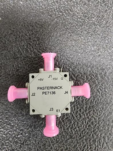Pasternack PE7136 4-8GHz SP4T Pin Diode Switch NEW!