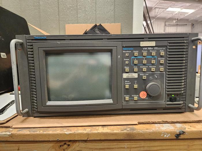 Used Tektronix VM700A Video Mesurement Set