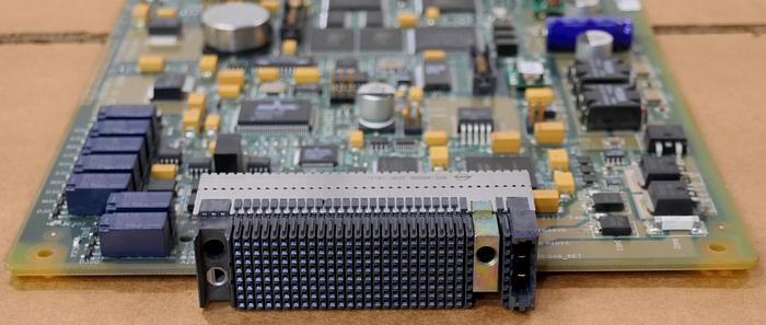 Used Motorola ASYSA AXS2200 519677-001-00 REV 04/5 System Controller *Guaranteed*