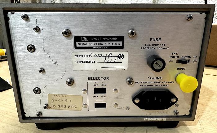 Used HP 8013B Pulse Generator *PARTS*
