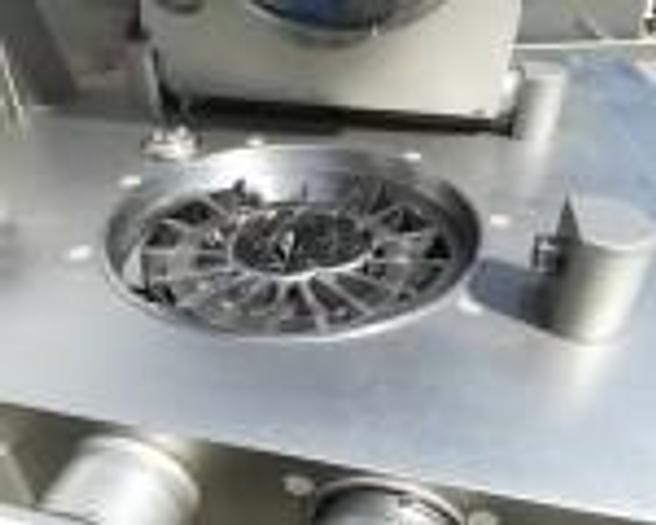 D'occasion HANDTMANN VF 200 B