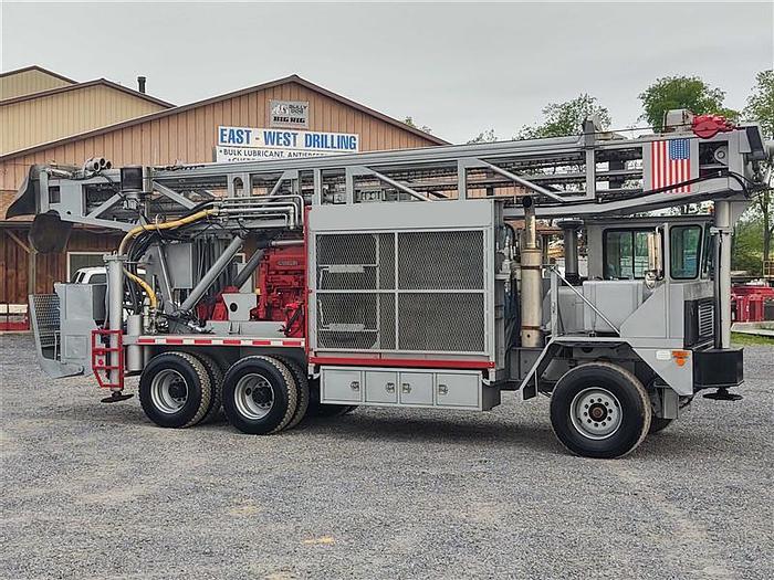 Used 2002 Ingersoll-Rand T4W Drill Rig