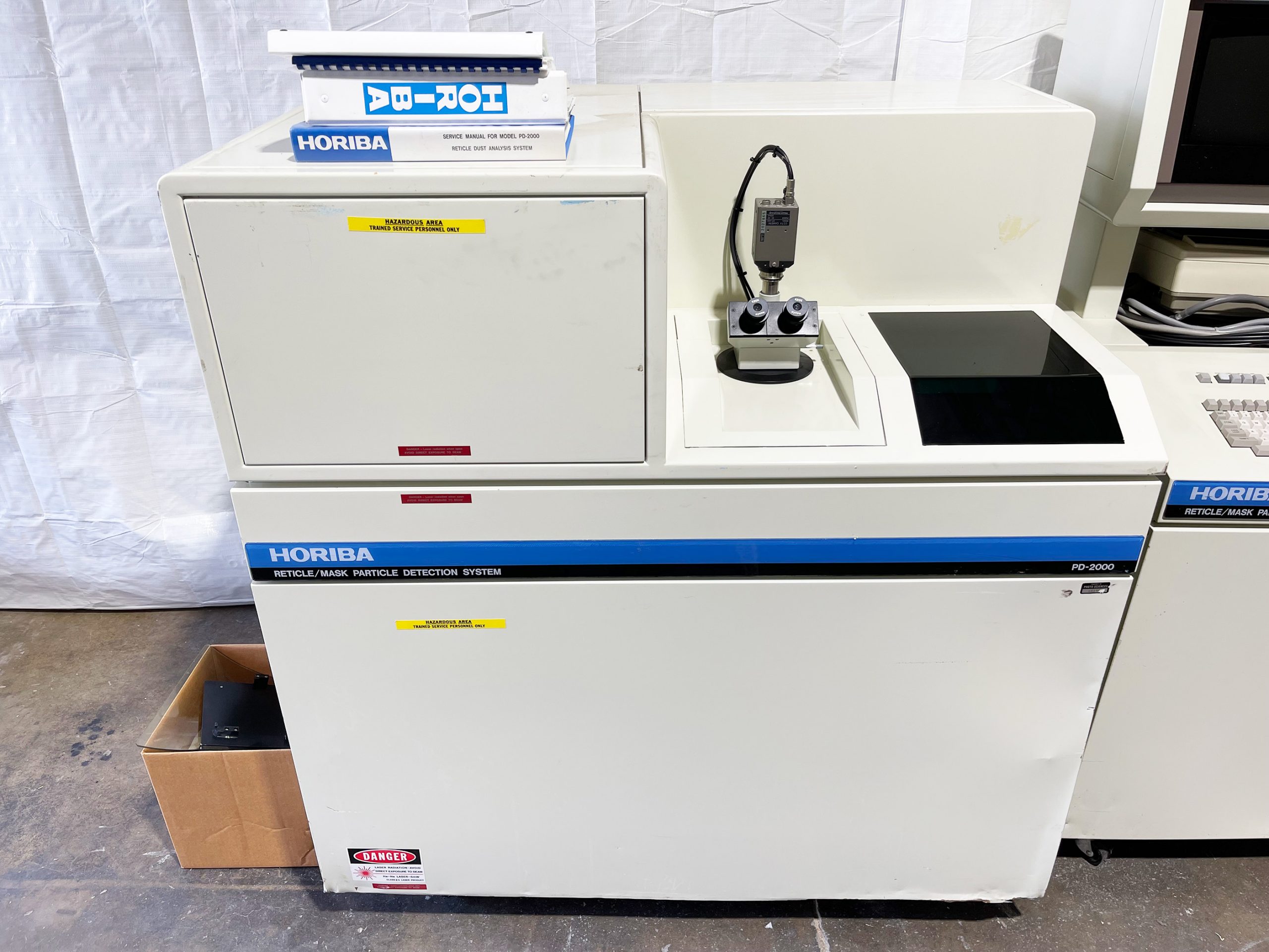 Used Horiba PD 2000 Reticle / Mask Particle Detection System