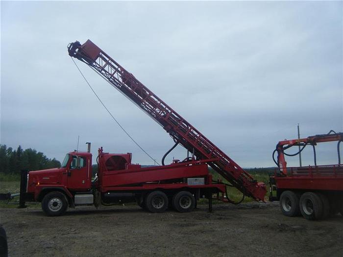 Used 2000 Ingersoll-Rand TH60 Drill Rig