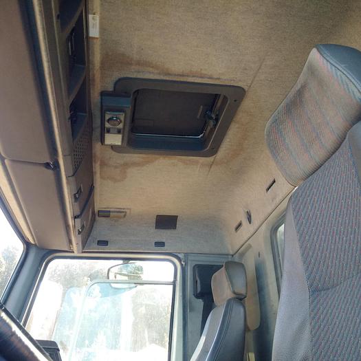 Usado 1997 Volvo  FL7 260
