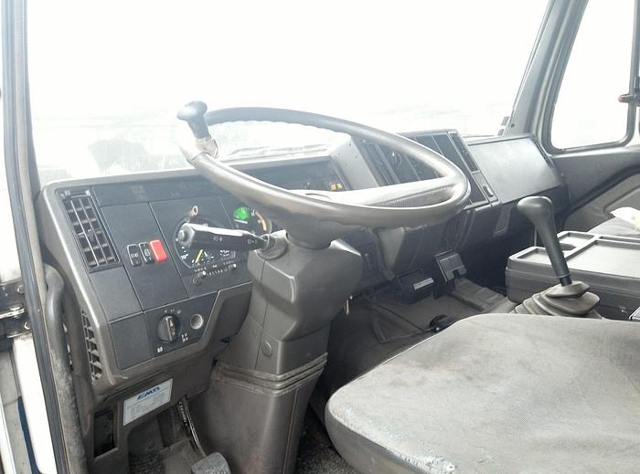 Usado 1992 MERCEDES-BENZ 1422 curtainsider