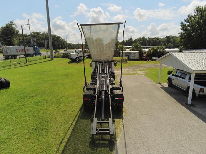 Used 2009 VOLVO  AUTOCAR