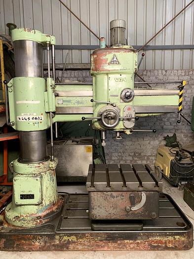 Used TOS VR4 Radial Drilling Machine