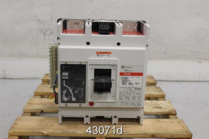 Unused Cuttler Hammer WESRD320T35W Circuit Breaker #43071