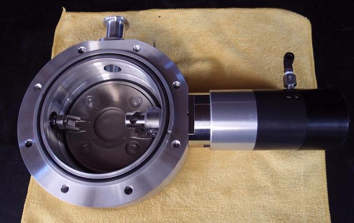 Used VAT F20-10298 Motorized UHV Butterfly Gate Valve w/ 1-1/2" Universal Port (3538)