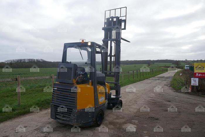 Used 2007 AISLE MASTER 20S