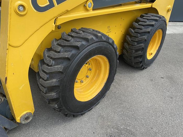 Usato 2011 GEHL V270