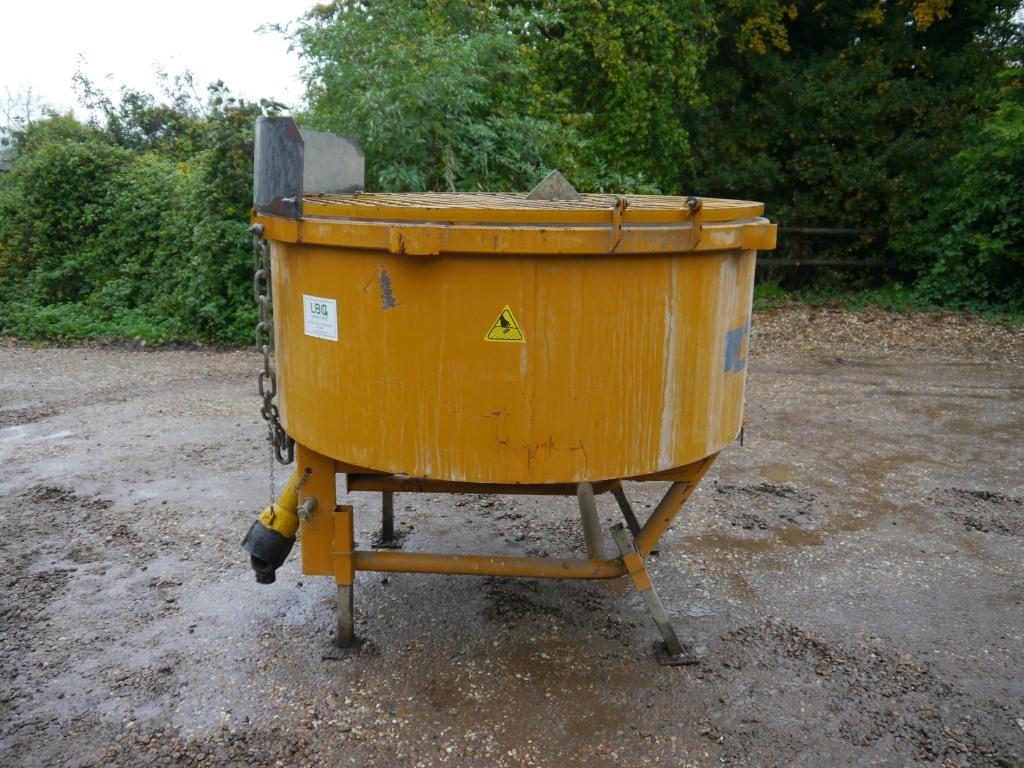 Used Mammut TM150 Pan Cement Mixer