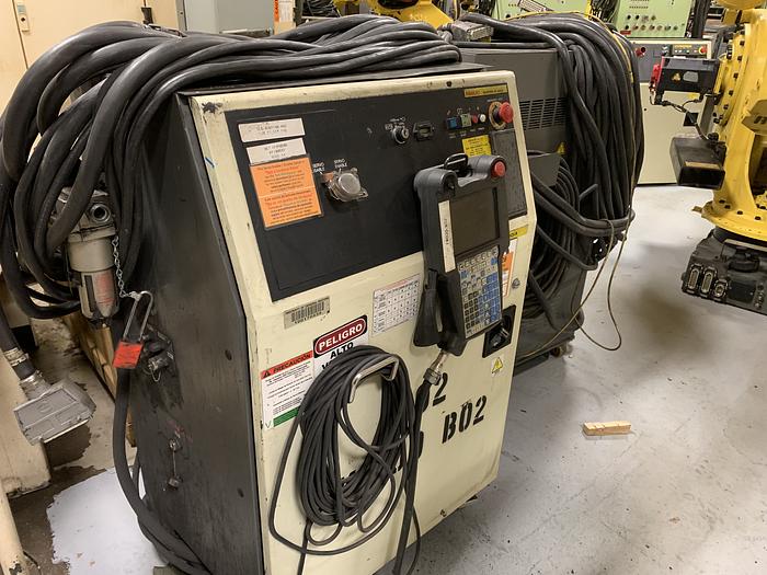 Used FANUC M900iA/600 6 AXIS ROBOT WITH R30iA CONTROL