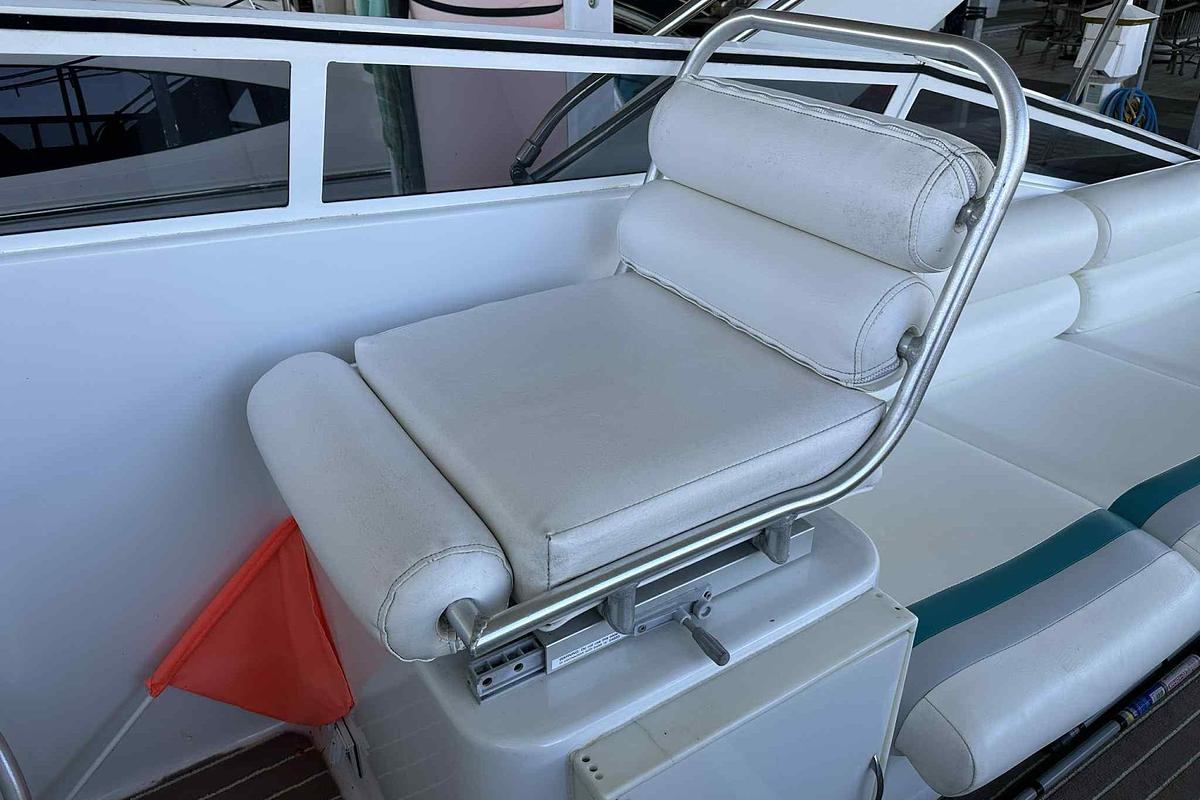 Used 1993 Mainship Mediterranean 39