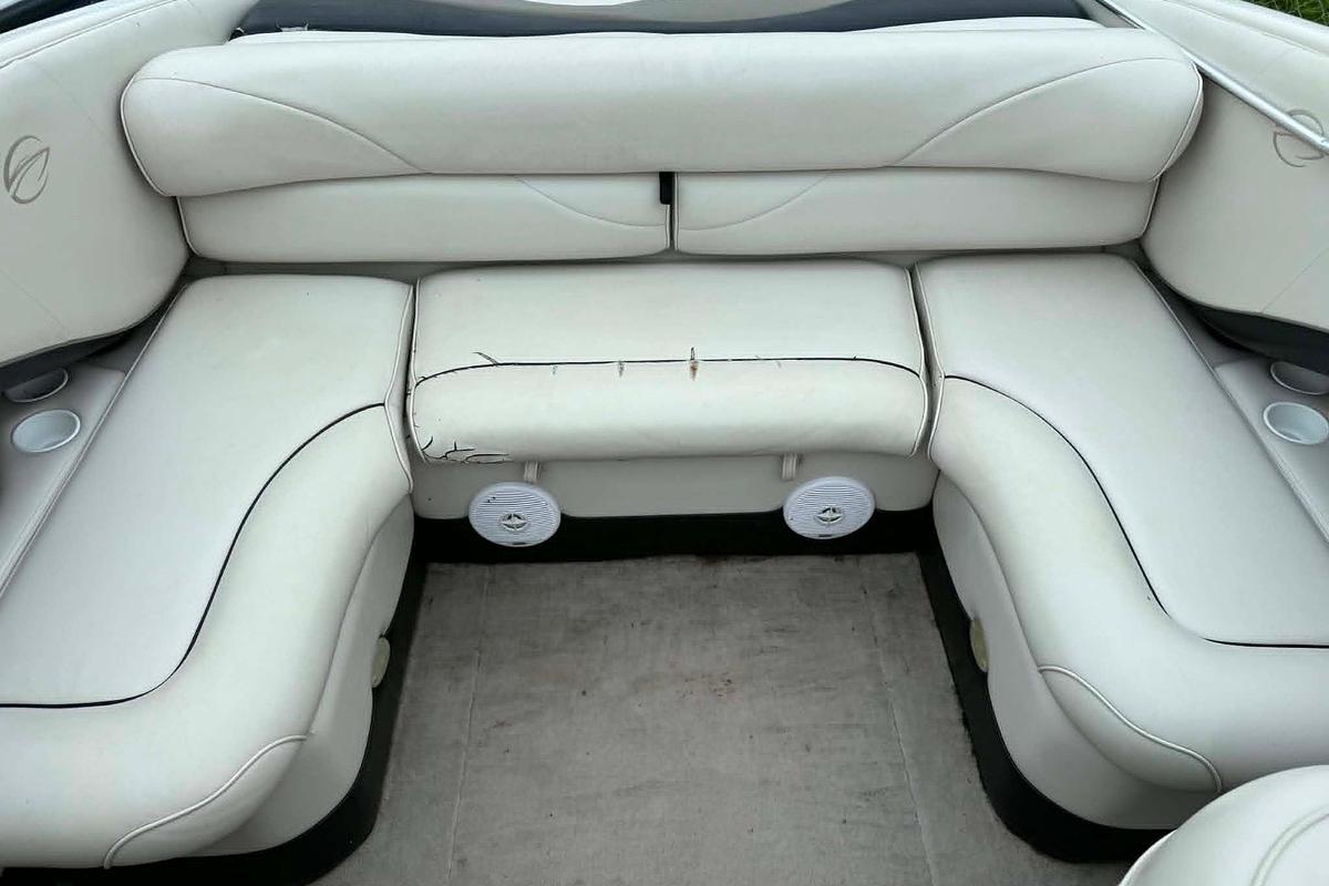 Used 1999 Crownline 266 BR