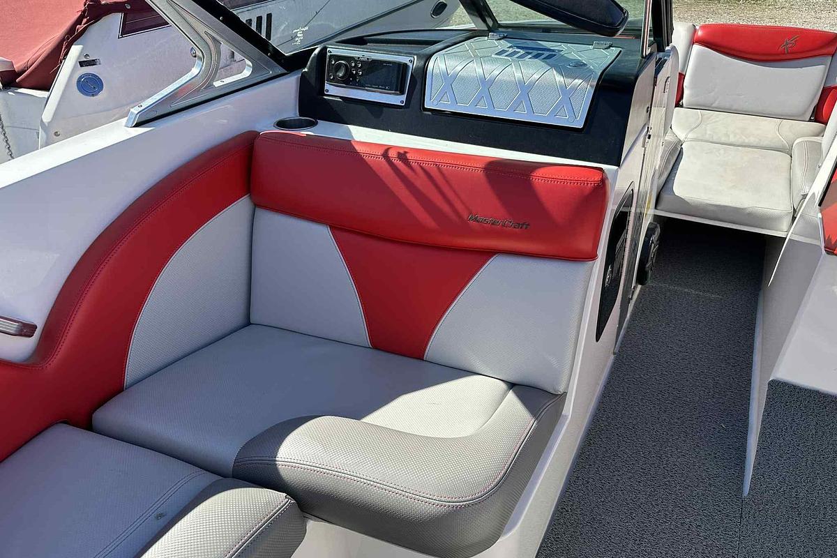 Used 2016 MasterCraft X23