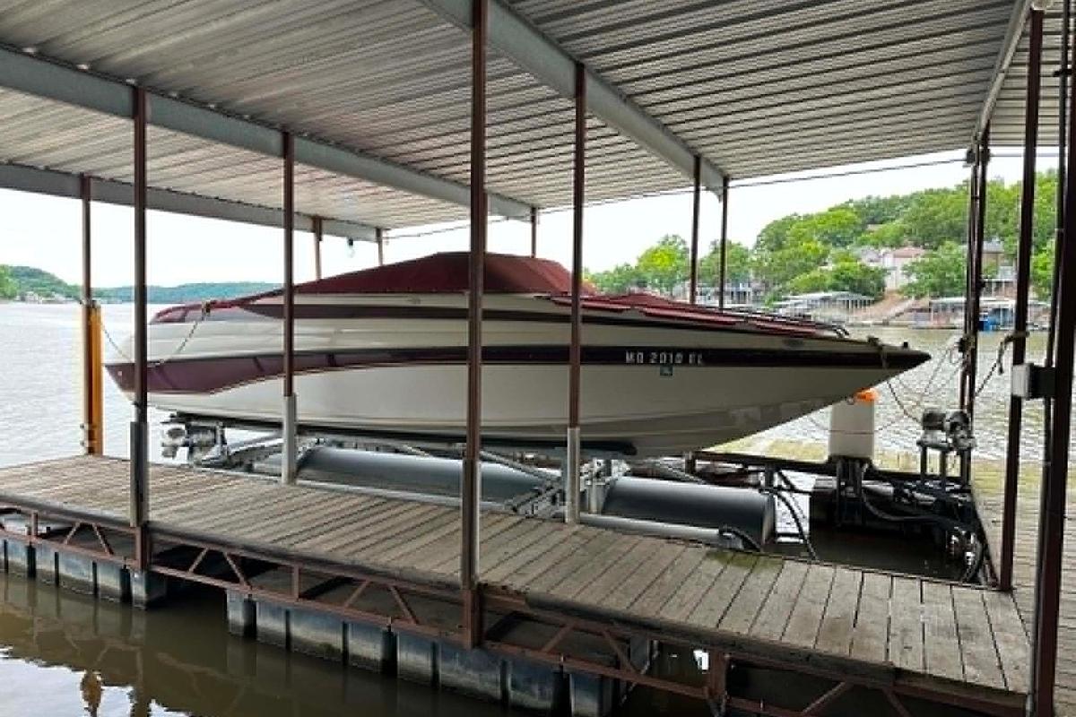 Used 1998 Crownline 248 BR