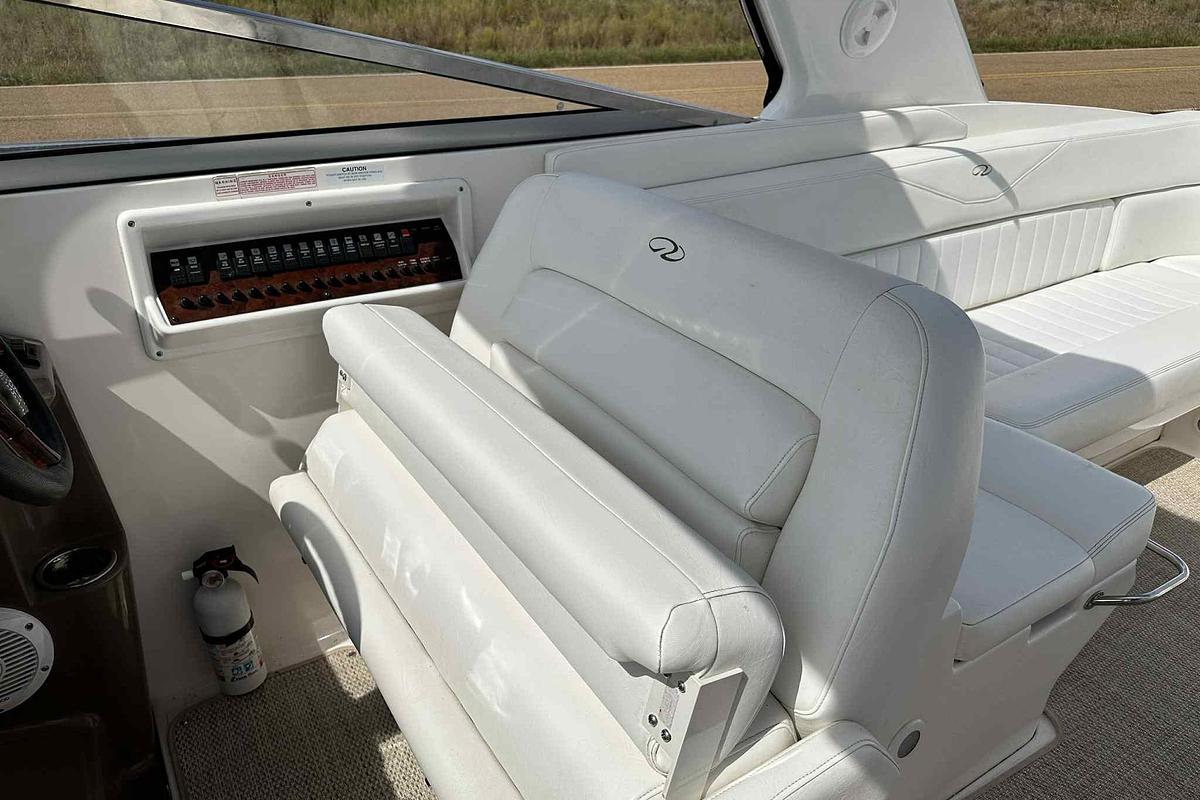 Used 2005 Regal 3350 Sport Cruiser