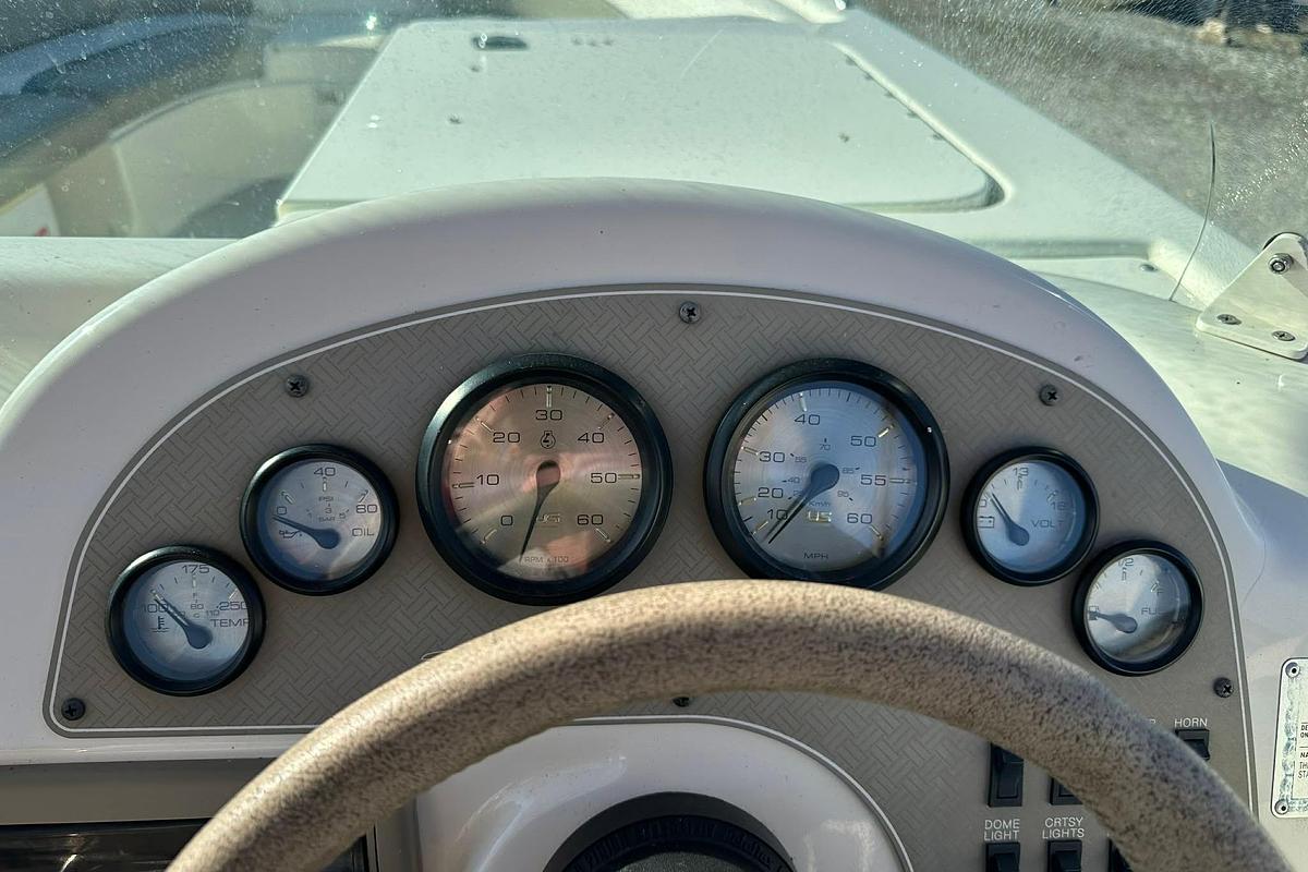 Used 1998 Bayliner 2659 Rendezvous